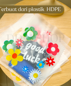 Kantong Plastik Bening Motif Print Bunga Lucu Plastic Kresek Kemasan Goodie Bag Bahan HDPE - Gambar 3
