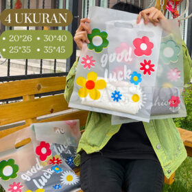 Kantong Plastik Bening Motif Print Bunga Lucu Plastic Kresek Kemasan Goodie Bag Bahan HDPE - Foto 2