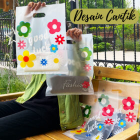 Kantong Plastik Bening Motif Print Bunga Lucu Plastic Kresek Kemasan Goodie Bag Bahan HDPE - Foto 7