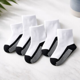 Kaos Kaki Anak sd hitam putih perempuan dan laki laki Anti Slip Licin bahan Tebal 1-12tahun Import - Foto 4